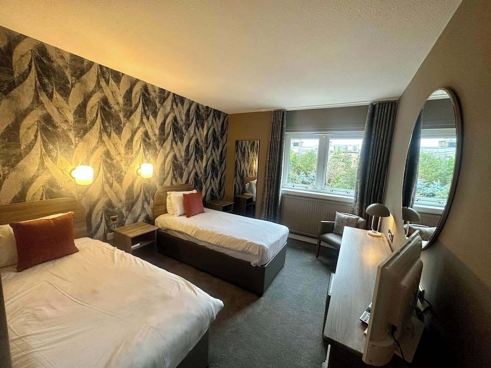 The Tontine Hotel 17/64