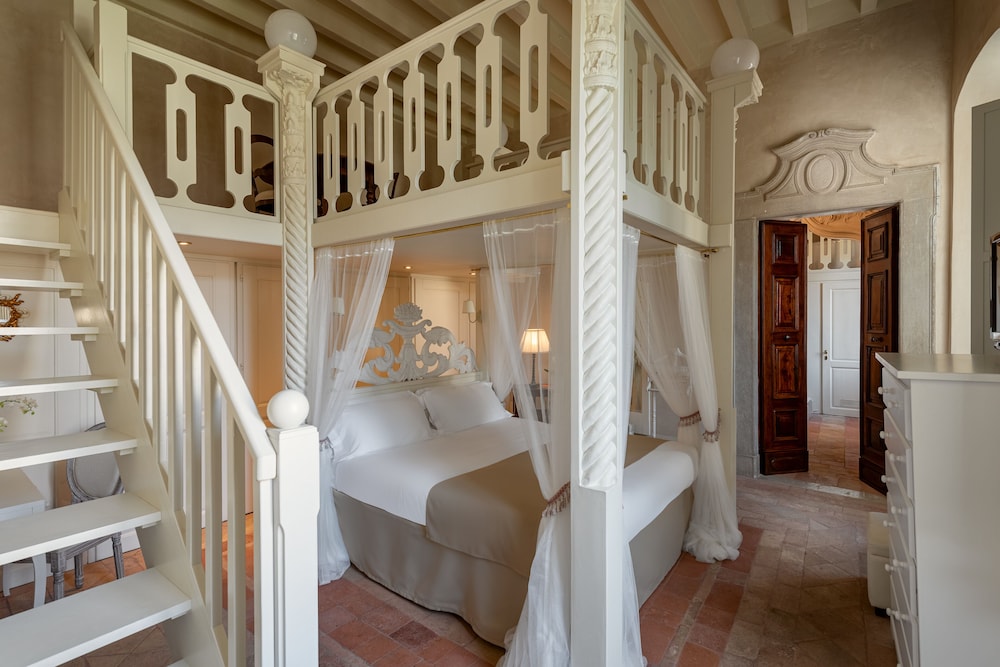 Hotel Palazzo Novello 44/64