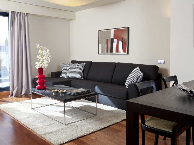 Majestic Residence 16/33