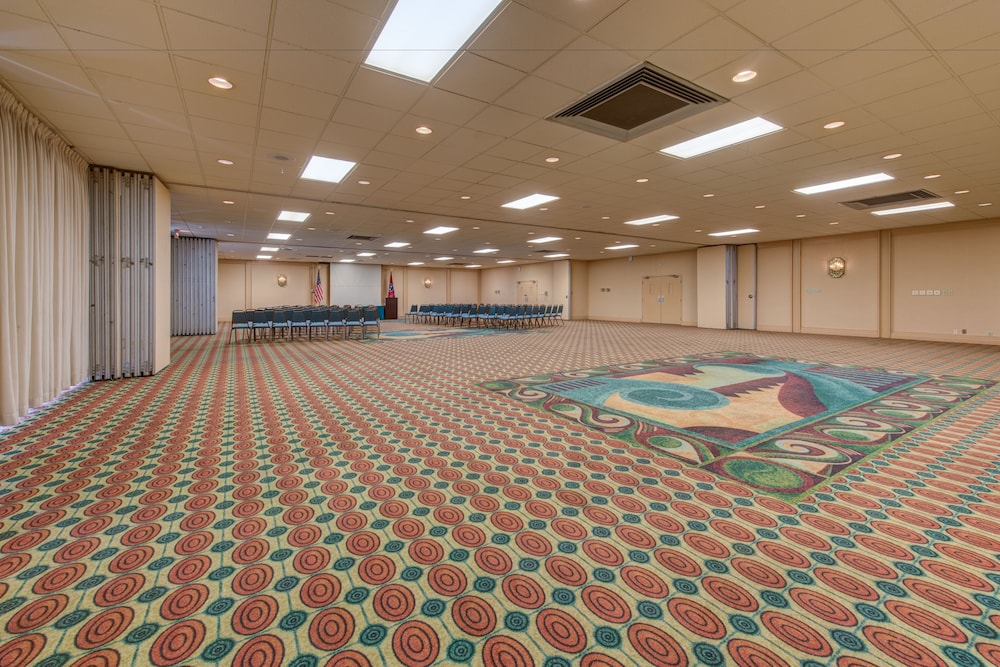Glenstone Lodge 34/56