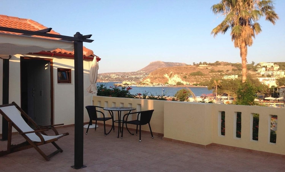 Asterias Studios Apartments 29/50