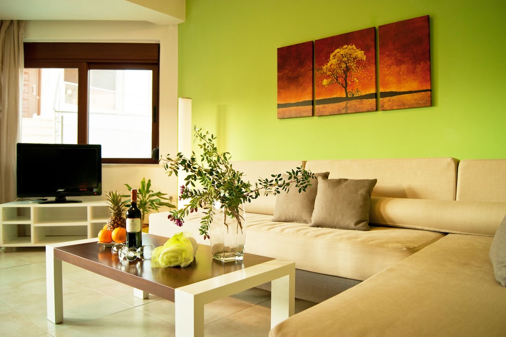 ESTHISIS SUITES CHANIA 31/57