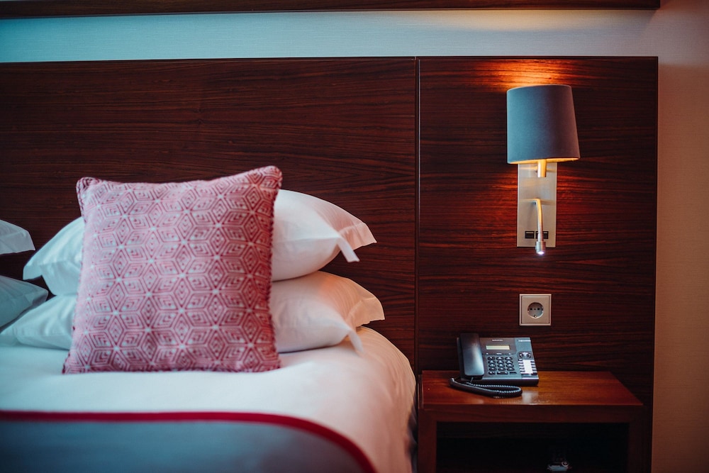 Lagoas Park Hotel 62/100