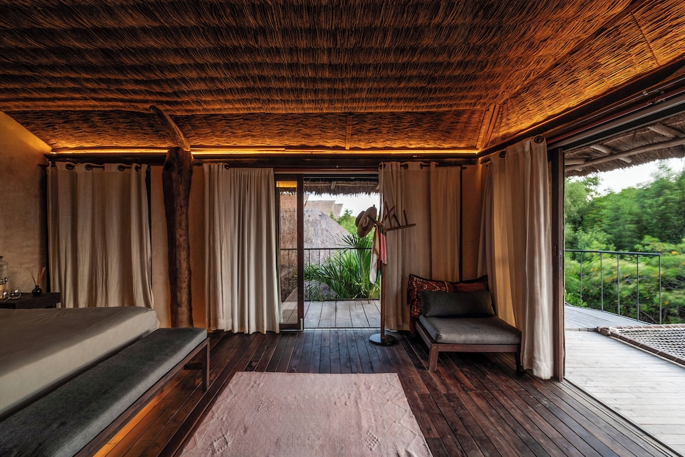 Radhoo Tulum 7/50