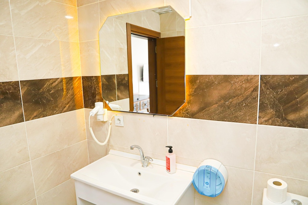 Kars Atapark Boutique Hotel 28/30