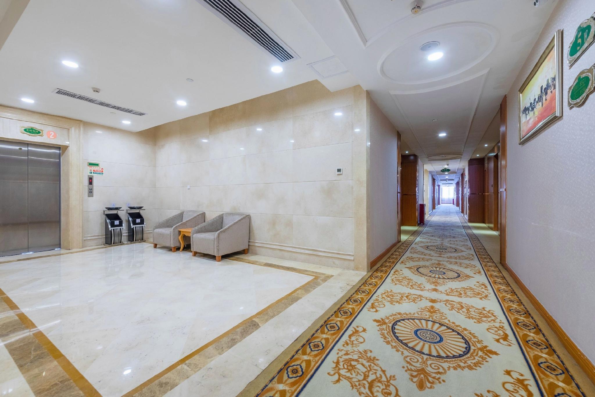 Vienna Hotel (Guangzhou South Railway Station Hanxi Changlong Scenic Spot) 13/42