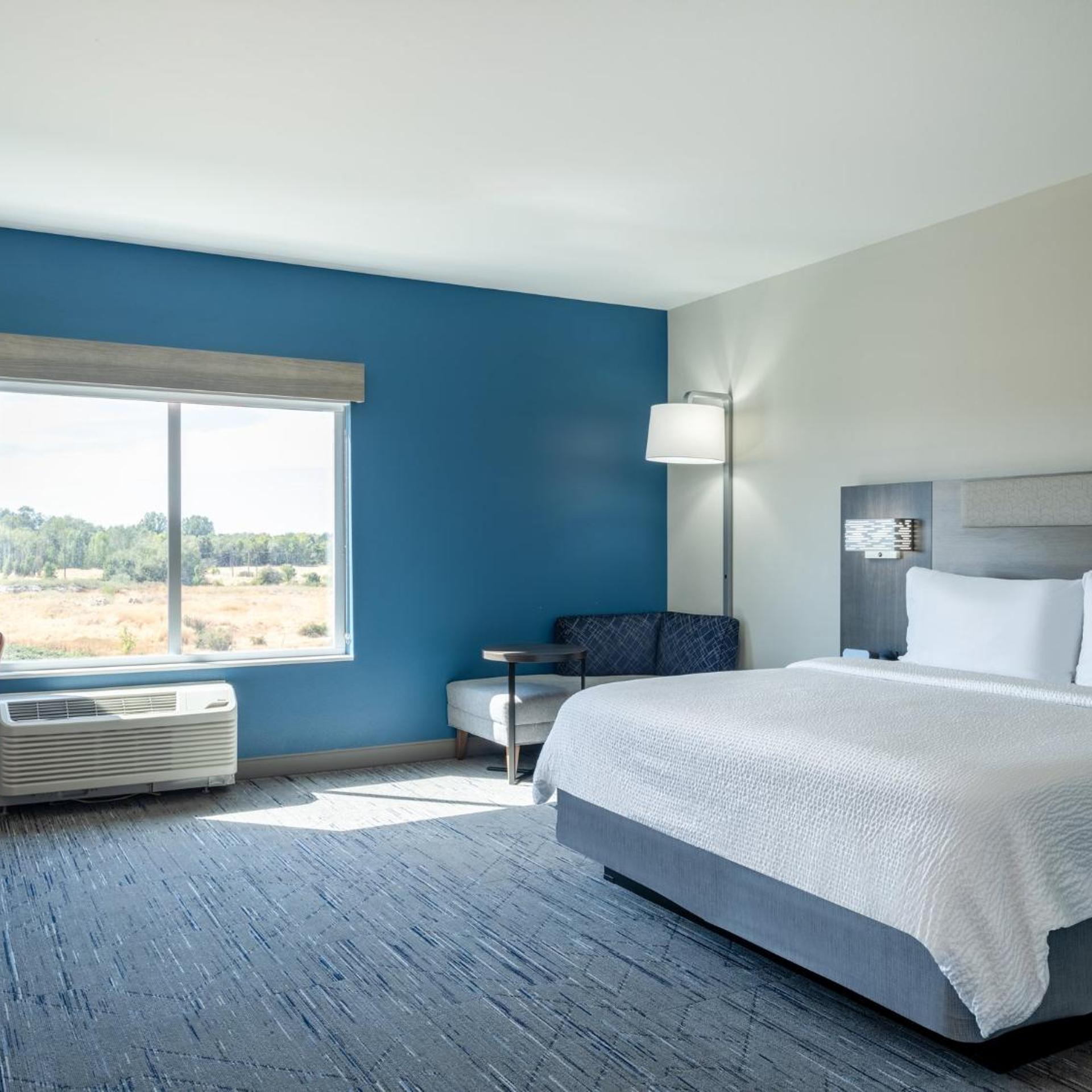 Xtra Space, Standard, King Bed