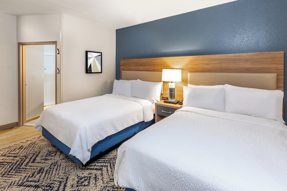 Candlewood Suites Fayetteville – University of Arkansas 14/63