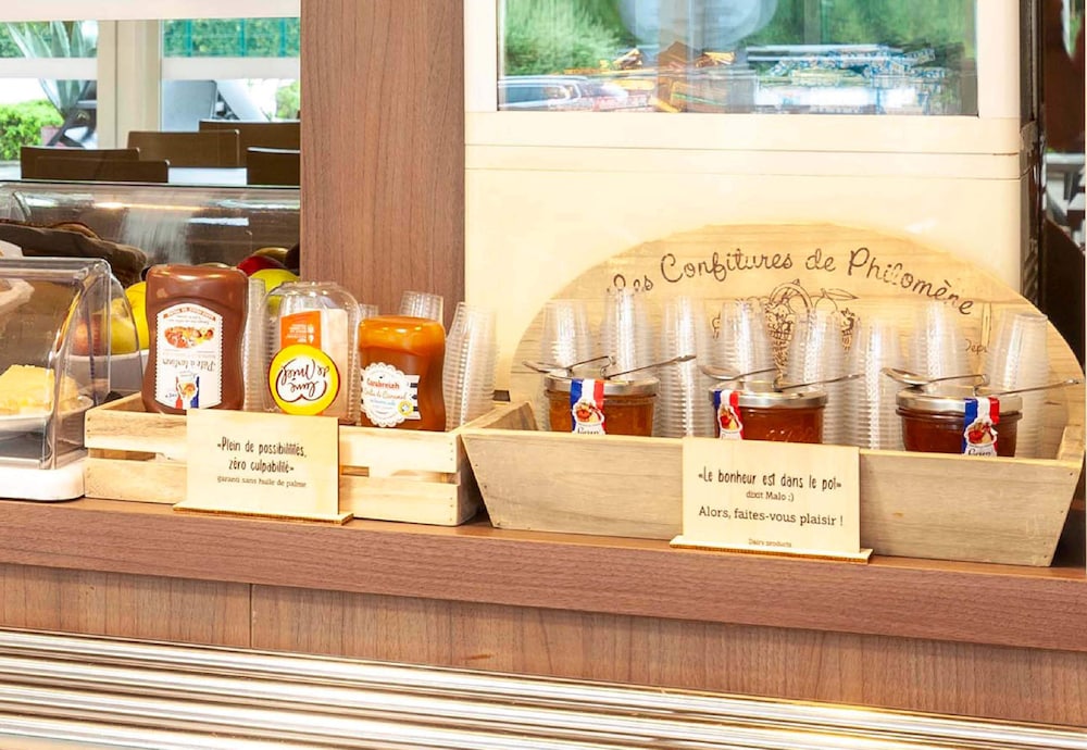 B&B Hotel Saint Jean de Luz 32/64
