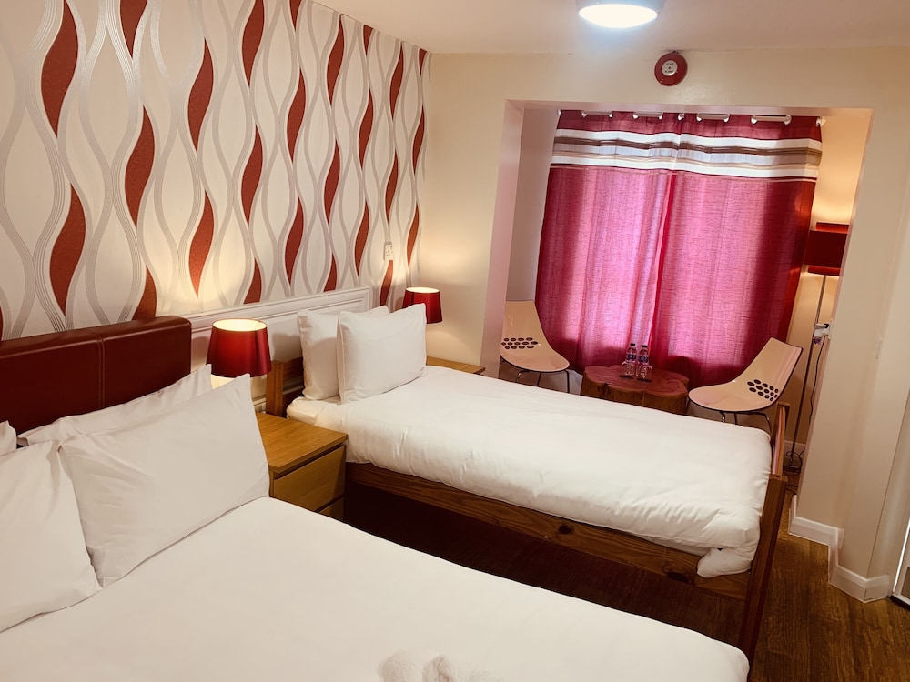 PRESTON HOTEL 17/49