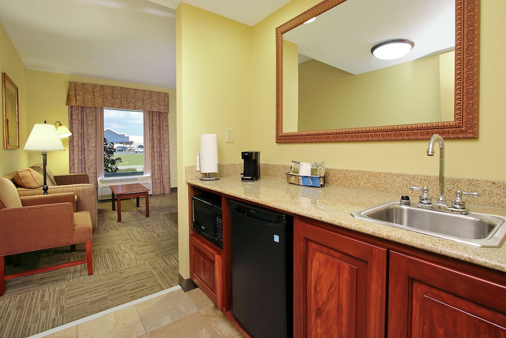 Hampton Inn Suites Murray 35/37