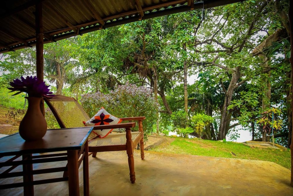 Freedom Resort Talalla 20/30