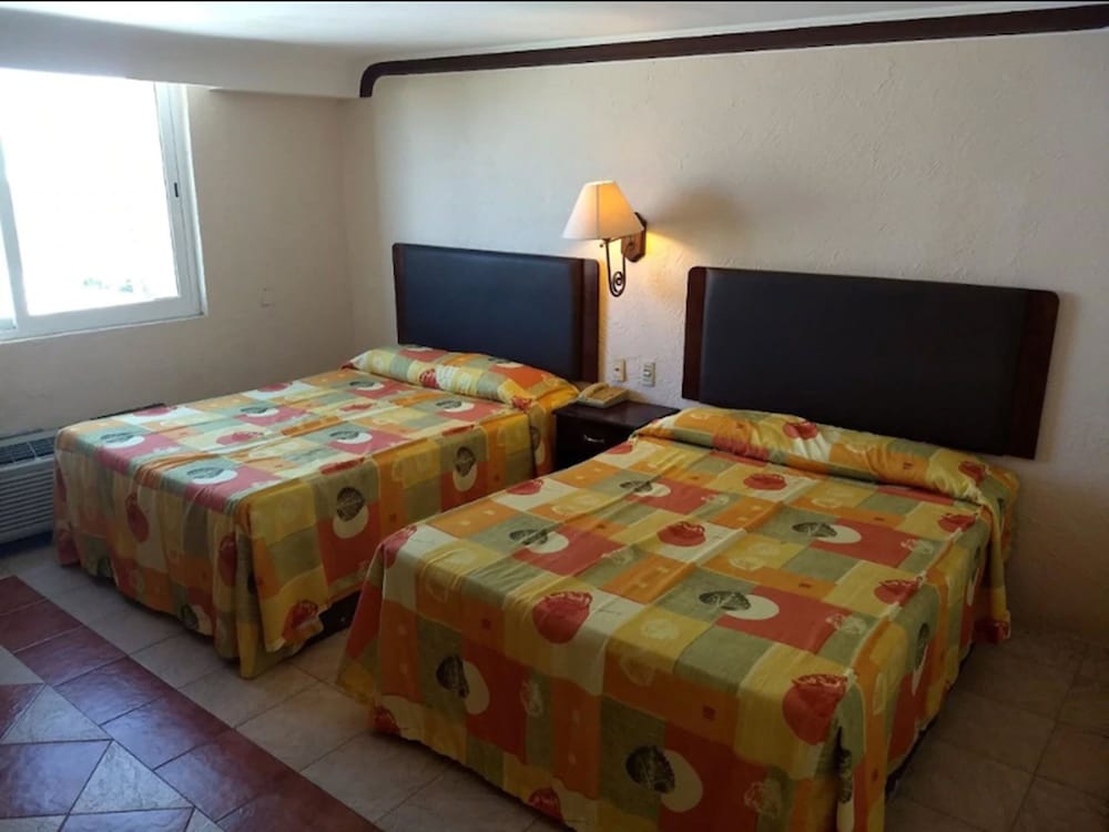 STANDARD, KING BED