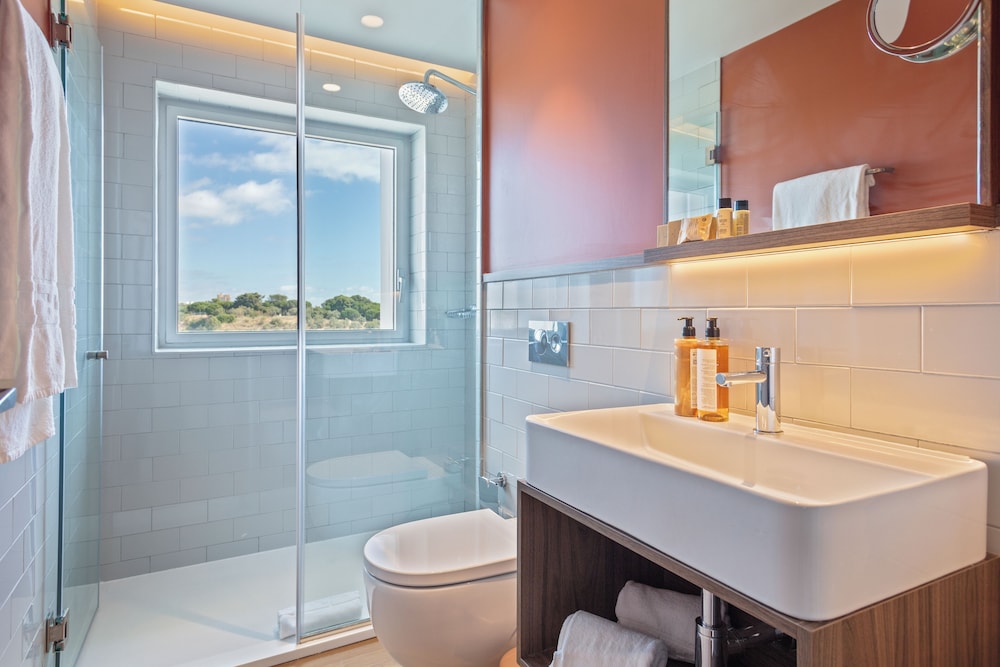 Hotel Acta Moa 45/50