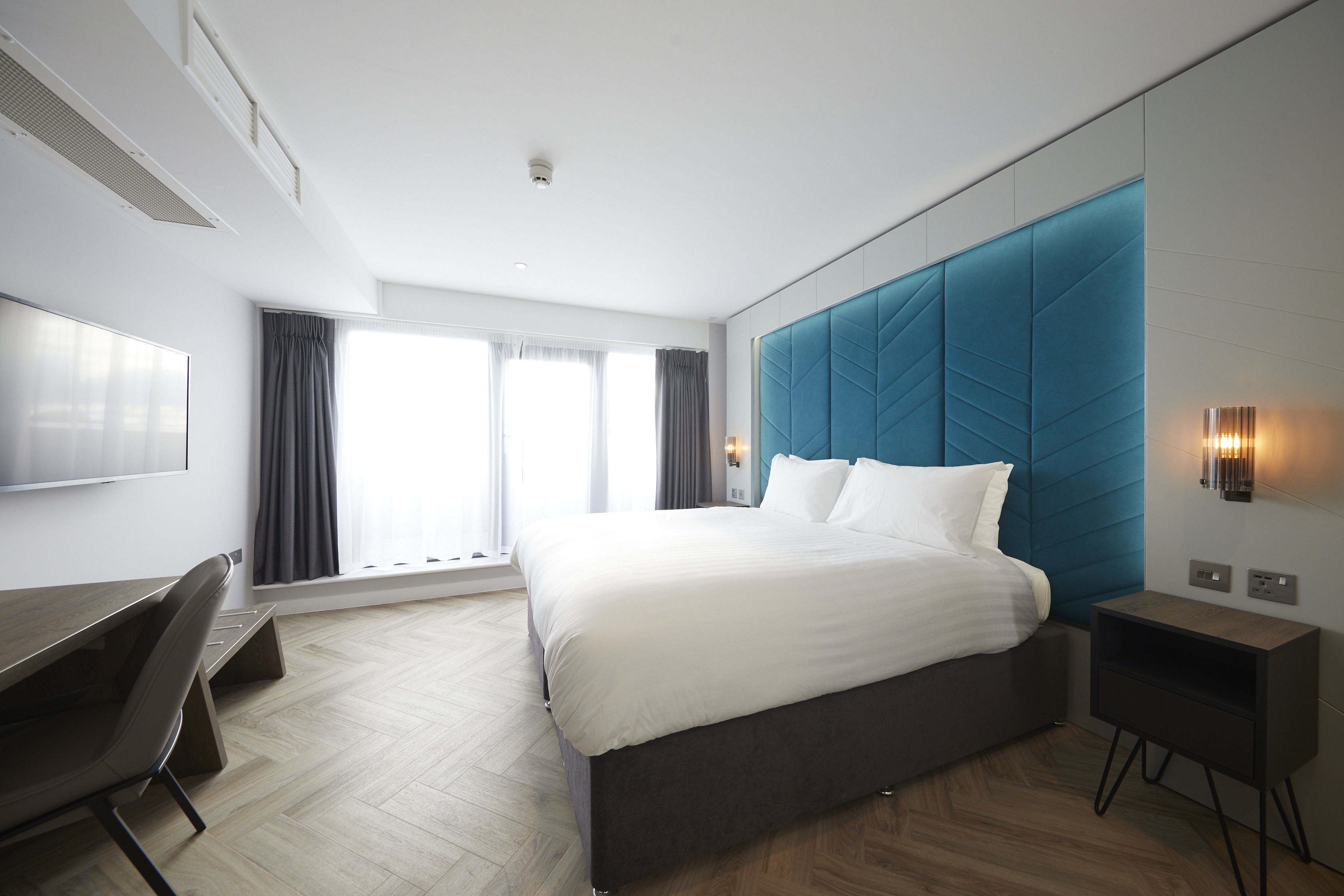 Loft, Suite, River View