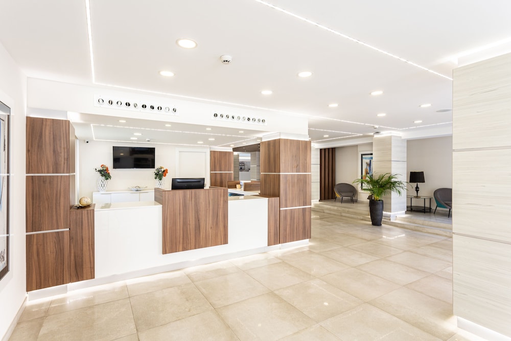 Apart Hotel Veramar 6/67