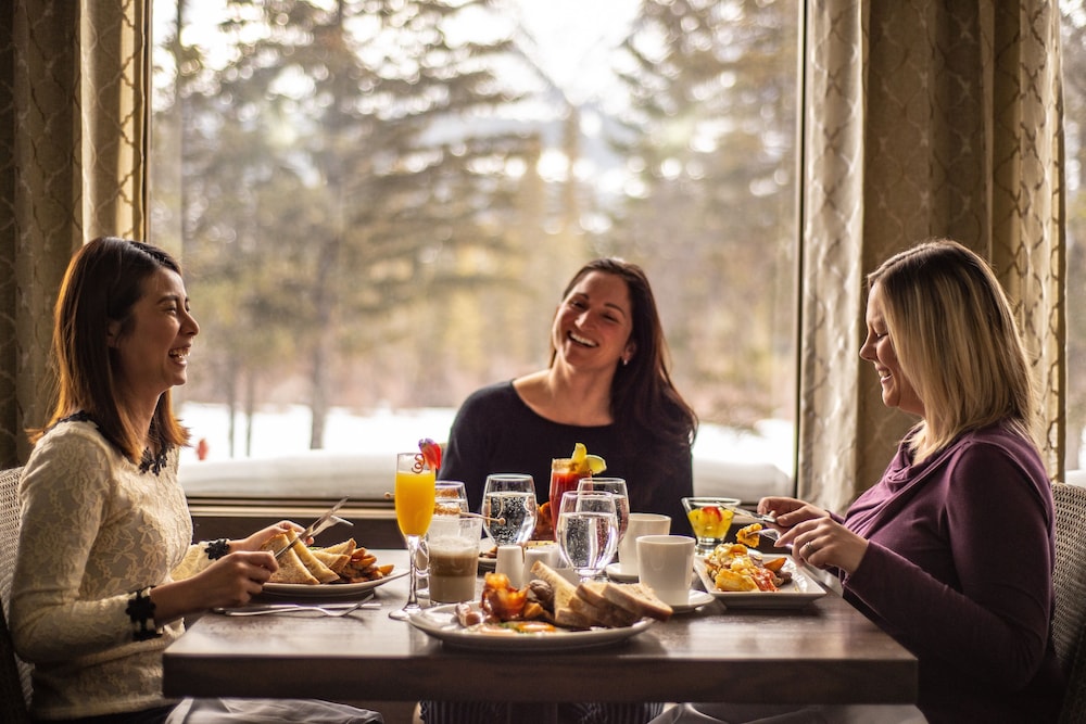 The Malcolm Hotel Canmore 8/46