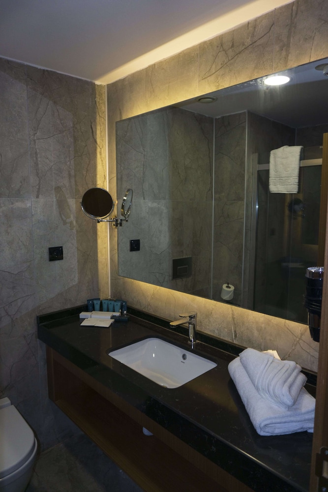 Ramada Residences by Wyndham Balikesir 22/23