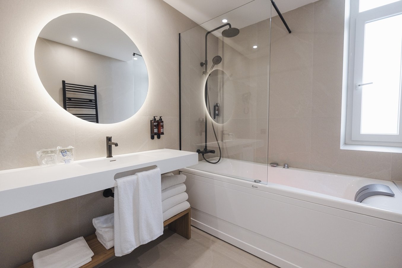 Hotel Mondragon 44/50