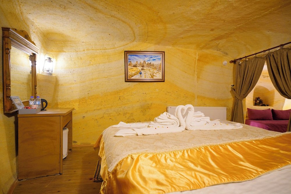 Antik Cave House 6/50