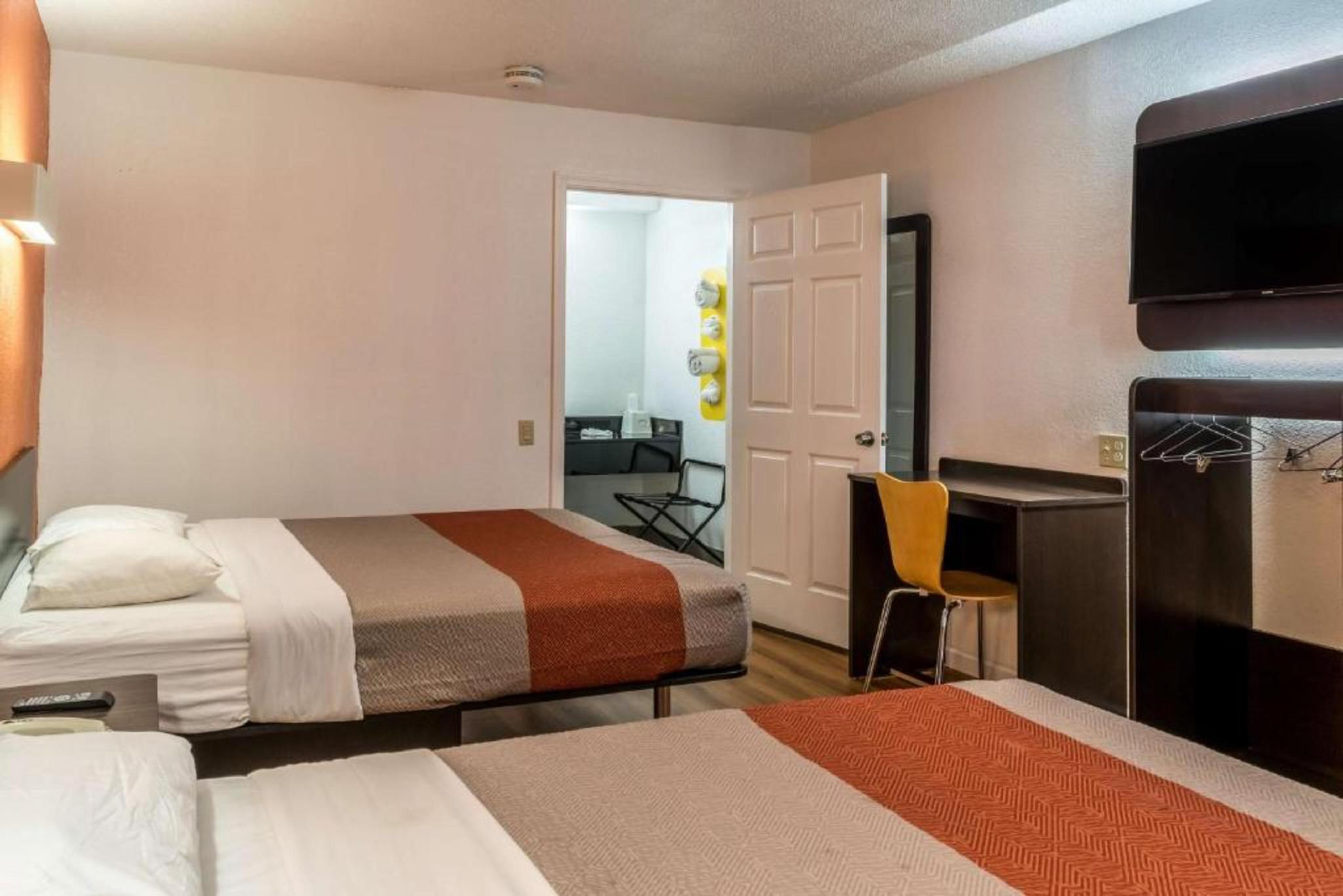 Motel6 Hereford, TX 12/36