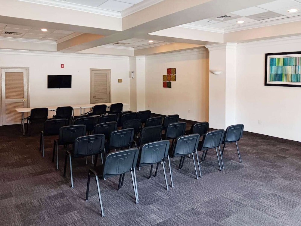 Motel6 Cutler Bay, FL - Miami 50/65