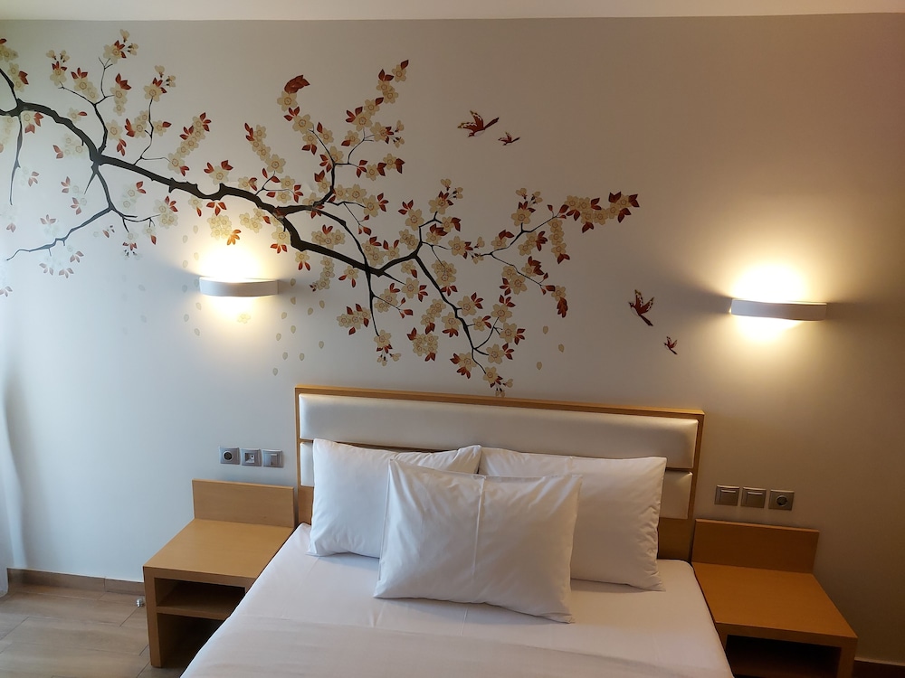 Epavlis Hotel 23/50