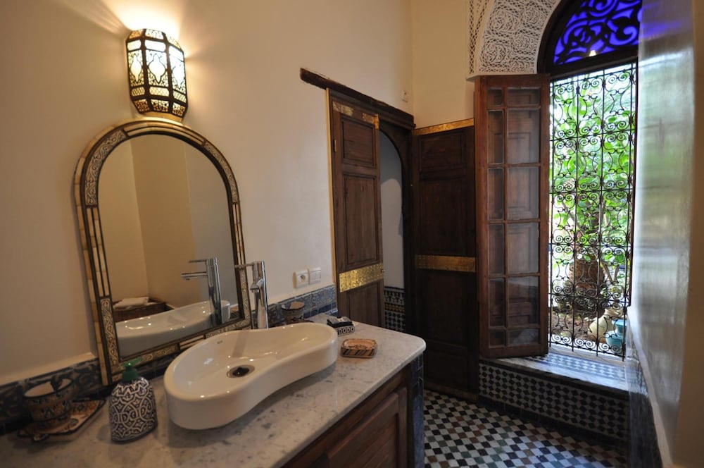 RIAD LE SUCRIER DE FES 64/68