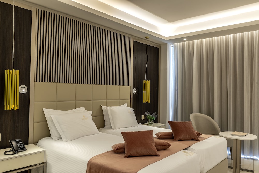 Chrysomare Beach Hotel & Resort 20/68
