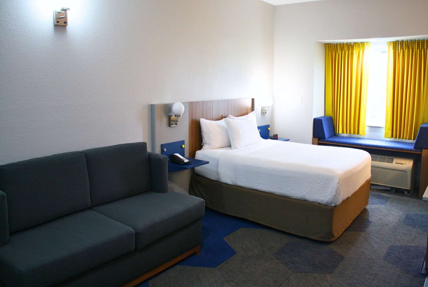 Microtel Inn Suites By Wyndham Opelika 15/36