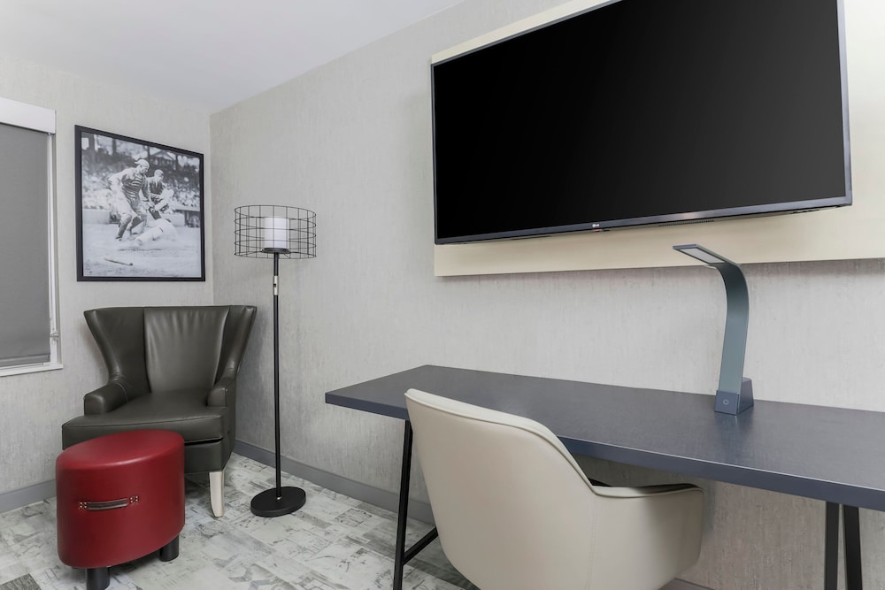 Four Points by Sheraton Amarillo Central 20/28