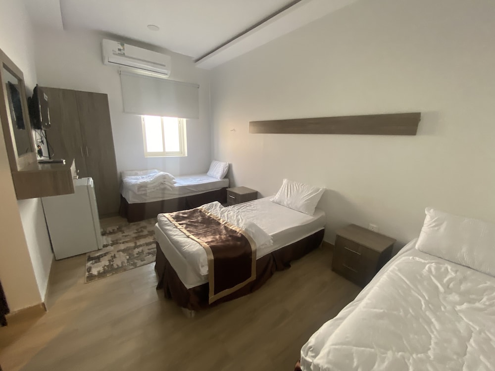 ARAM Suites 15/25