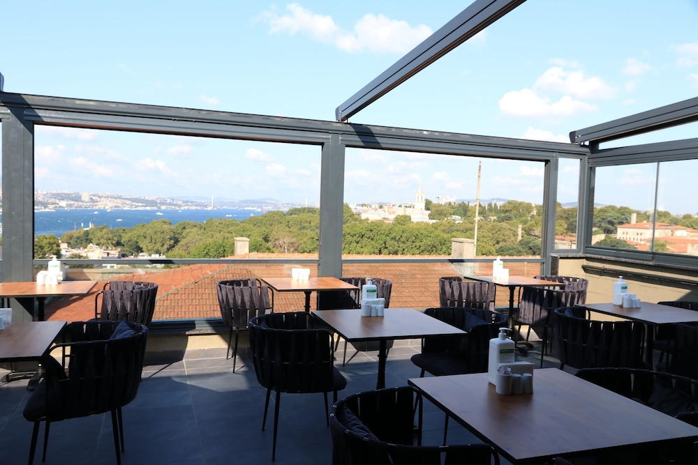 No:12 Hotel Sultanahmet 52/60