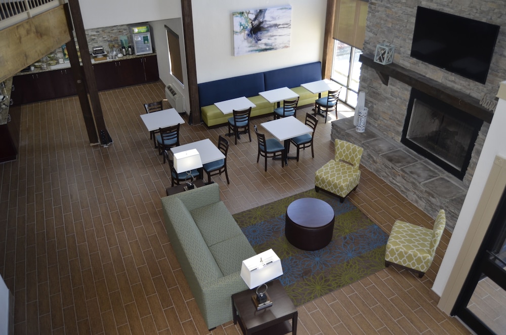 Quality Inn Monteagle, TN 28/40