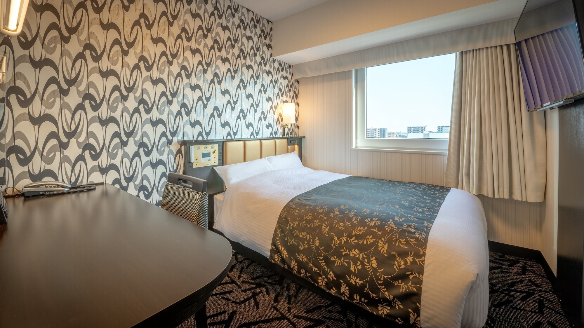 Room, Double Bed