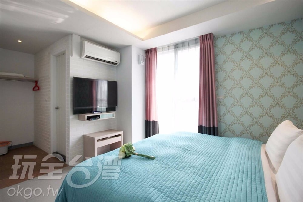 S&amp;E Hotel 17/61