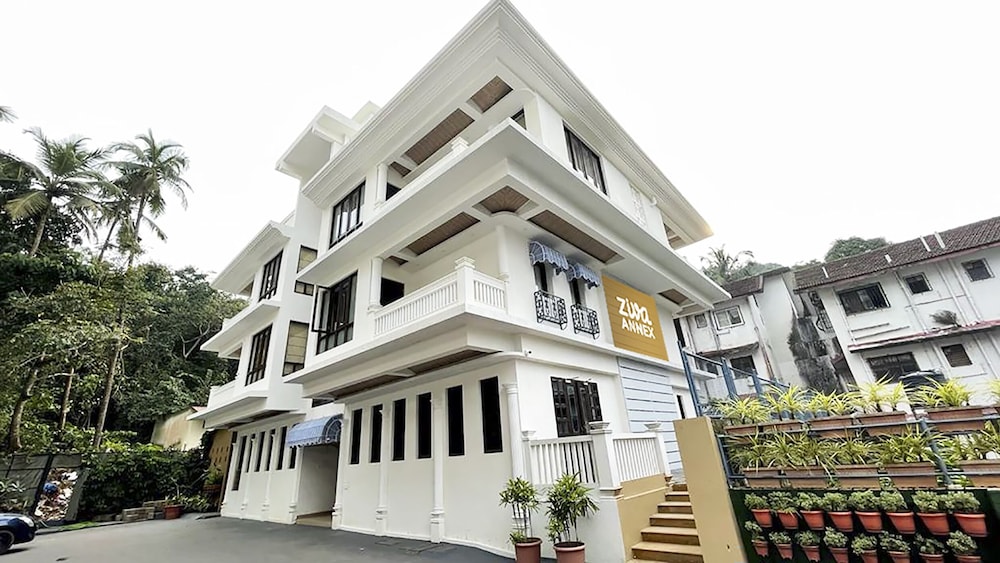 Ziva Suites photo5