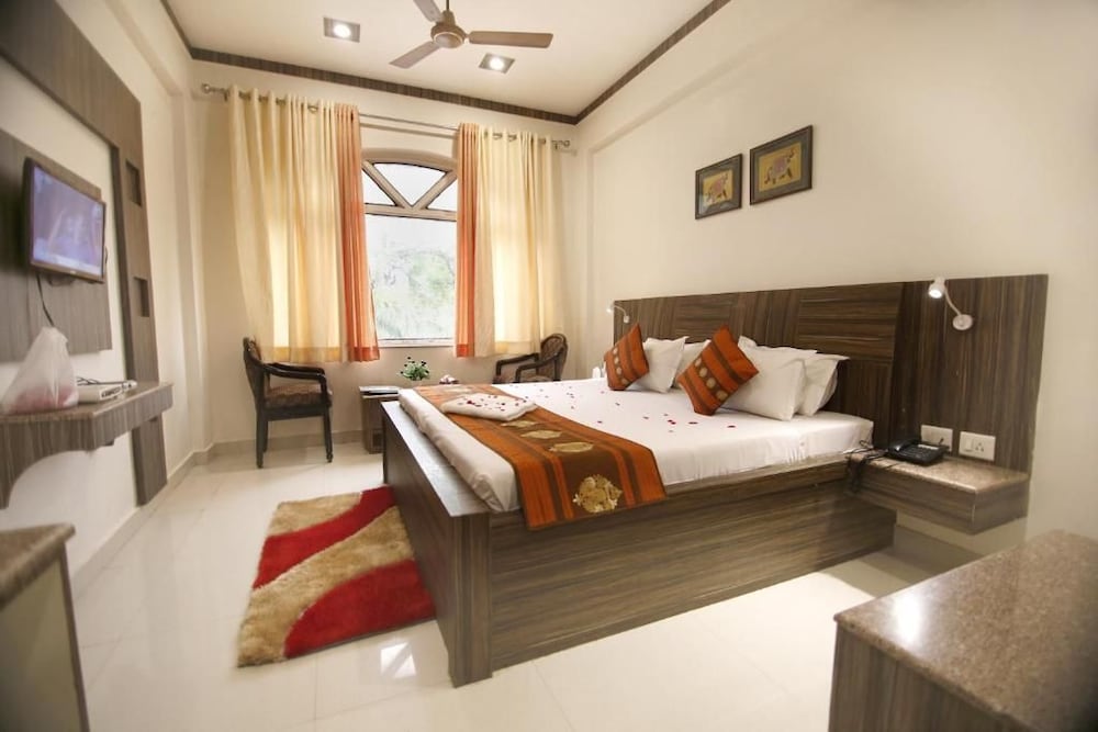 HOTEL SHEETAL REGENCY 14/41