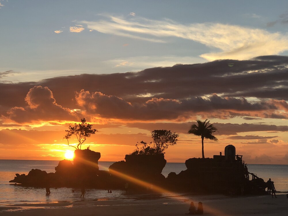 Il Mare Sakura Resort Boracay 17/18
