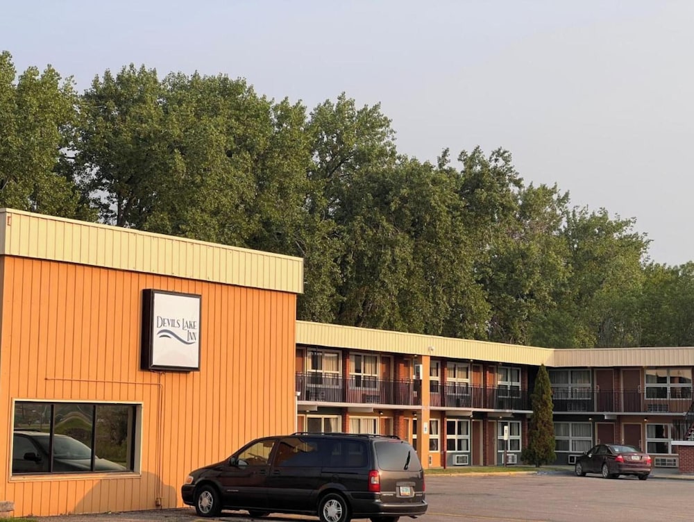 Devils Lake Inn By OYO Near Devils Lake Regional Airport in DEVILS LAKE - ND