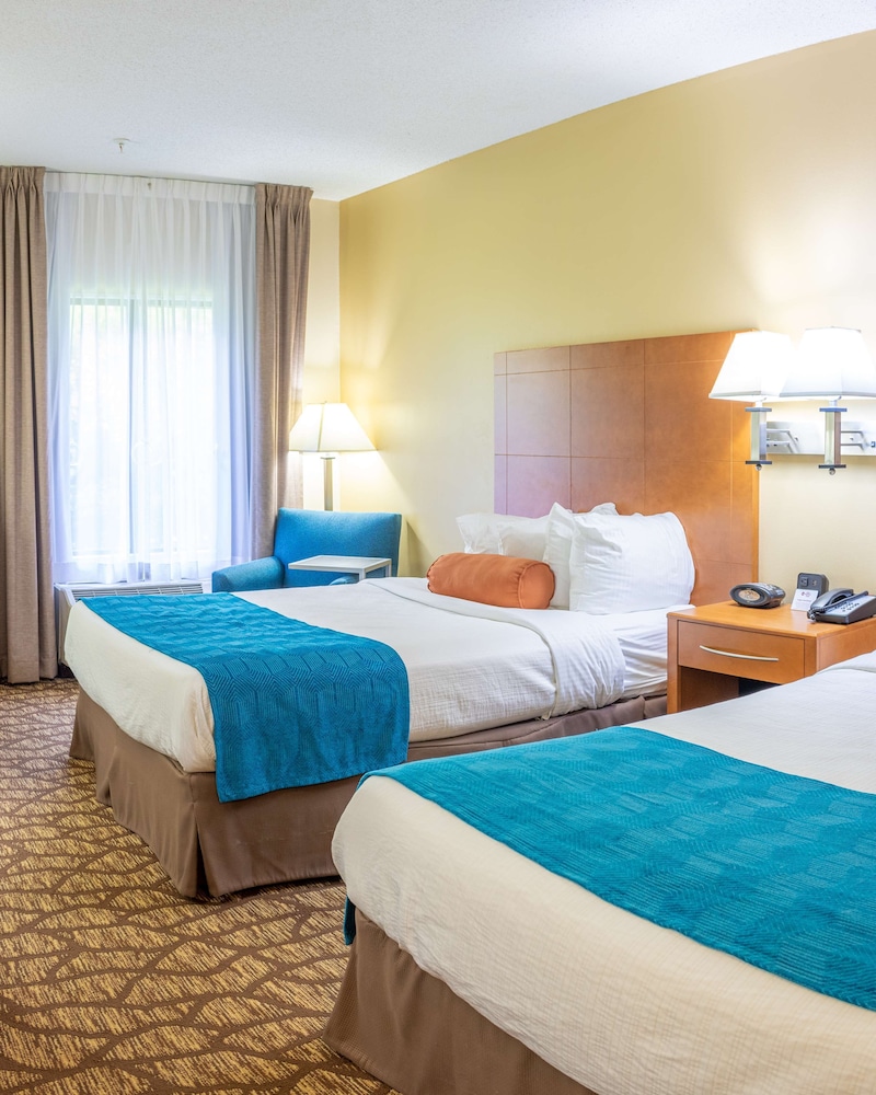 Best Western Plus Richmond Hill Inn 16/53