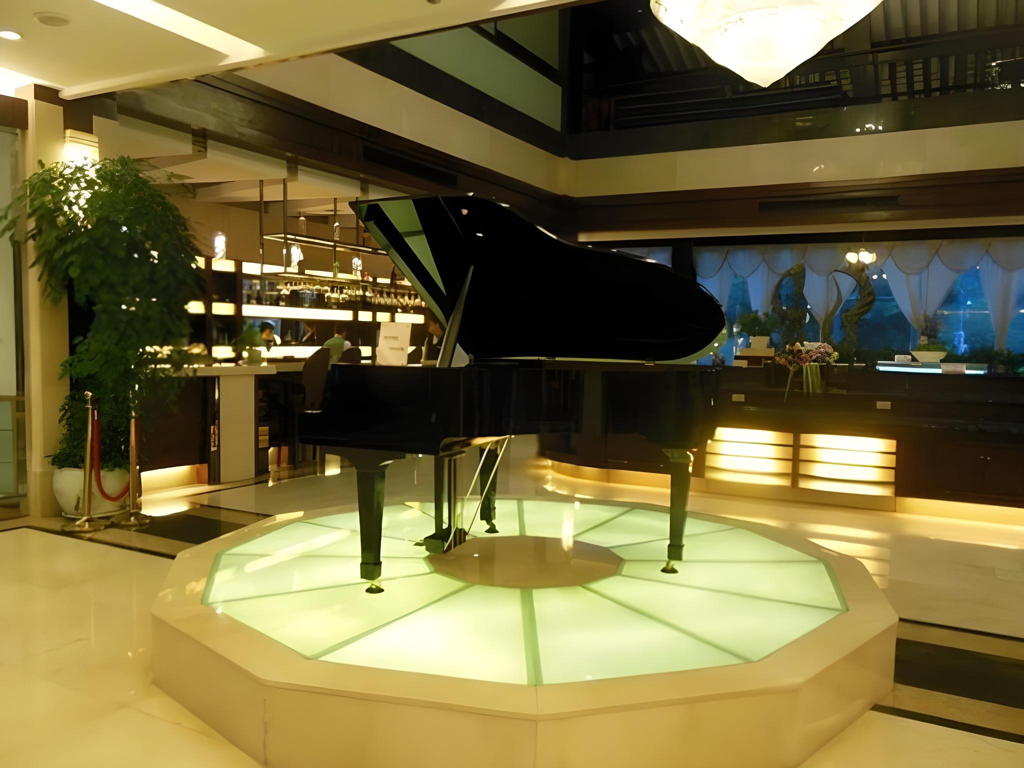Yaoxi Dynasty Hotel 18/47