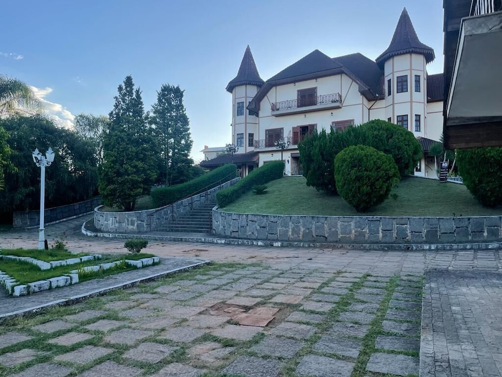 Chateau Palace Hotel 43/50