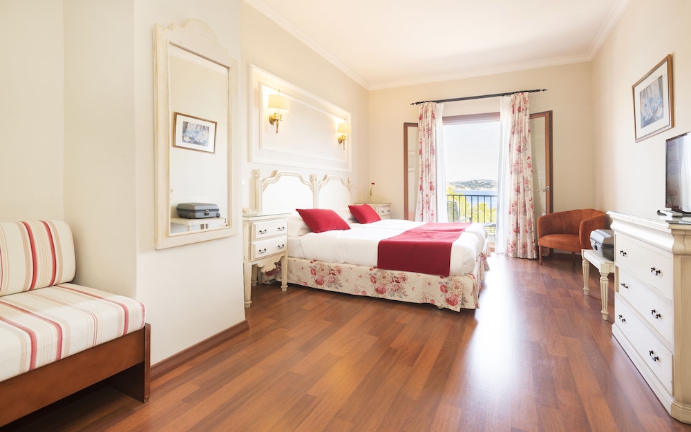 Hotel Cala Fornells 16/50