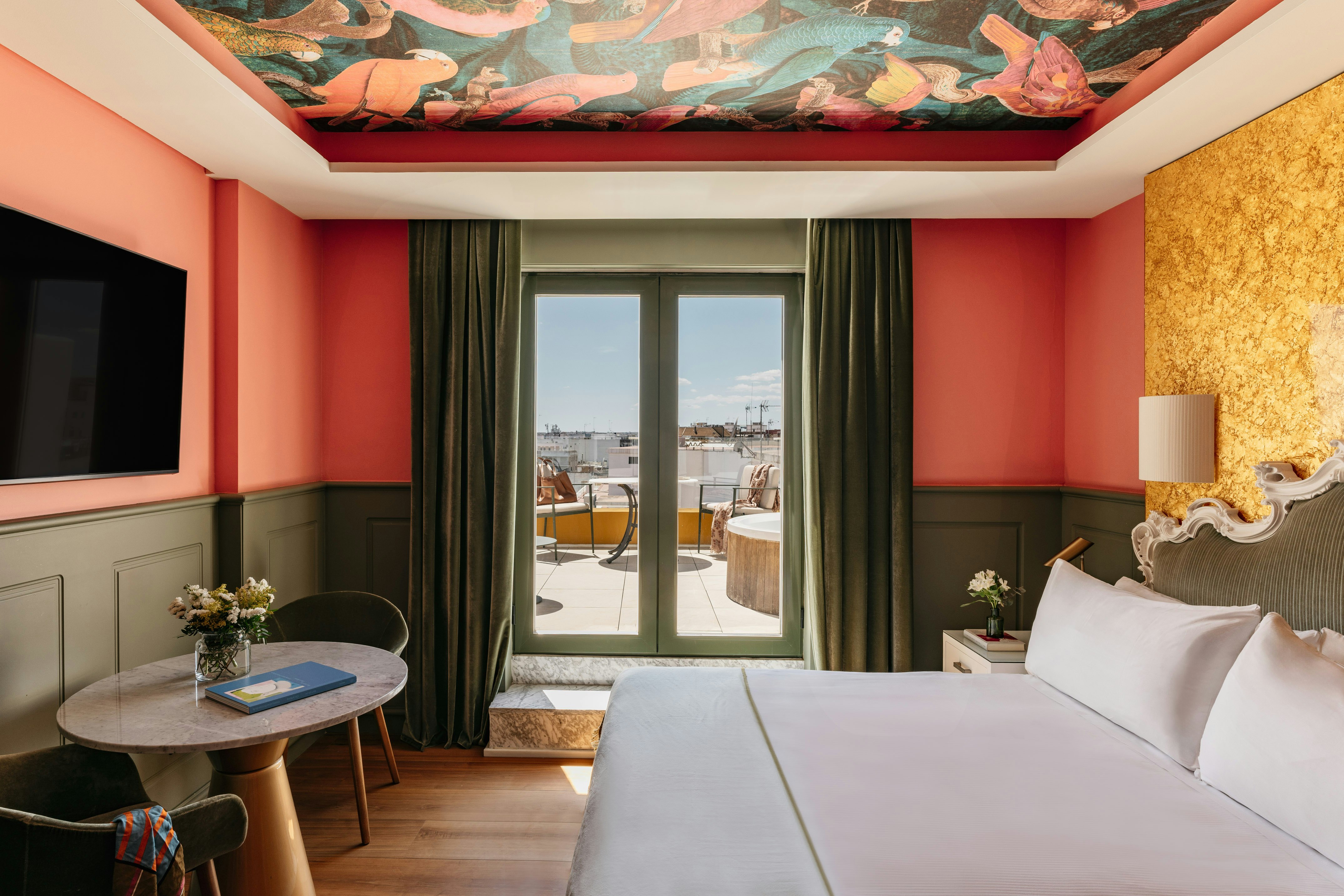 Red Level, Premier, Terrace