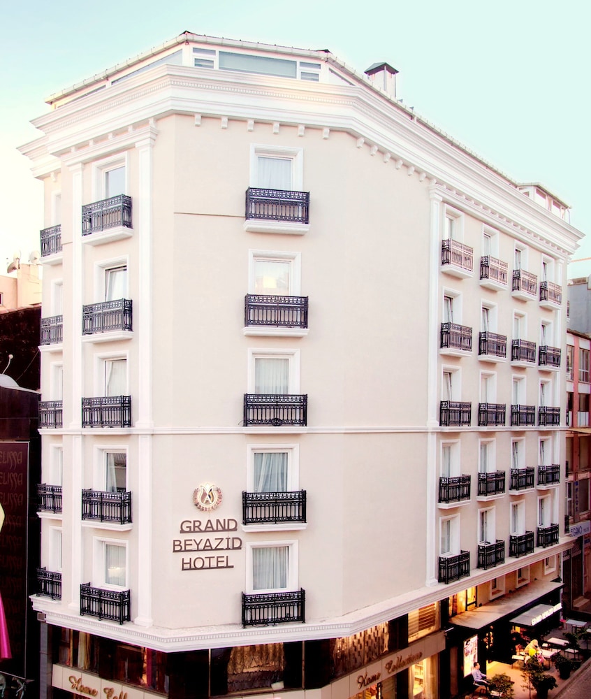 AHC Grand Bazaar Hotel 3/64
