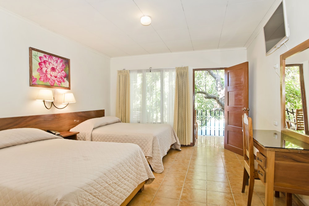 Hotel Boyeros 14/62