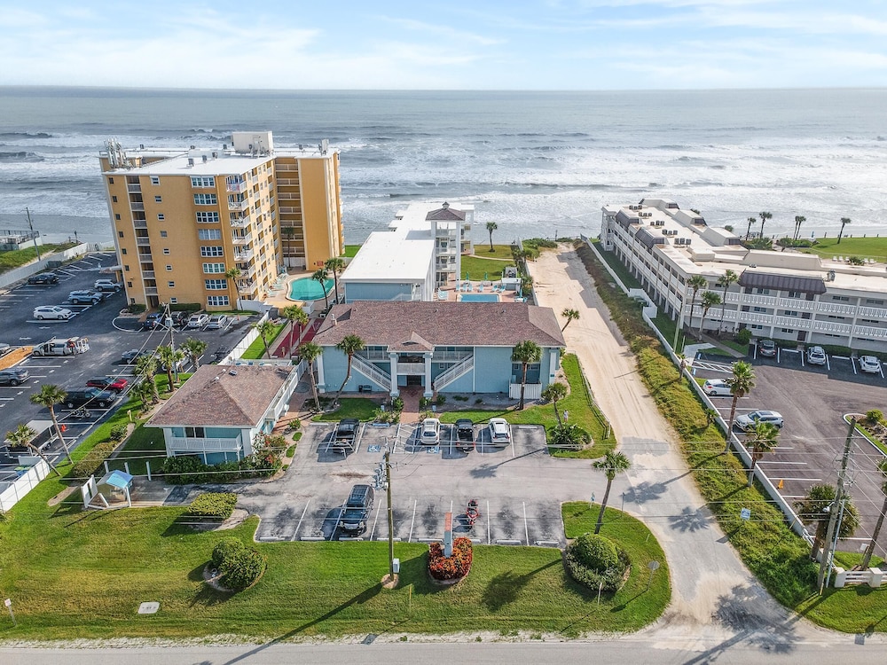 Coastal Waters Inn 12/74
