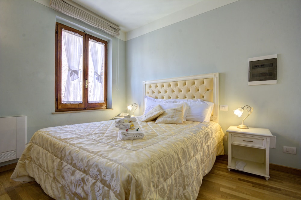 Hotel Volterra In 14/65