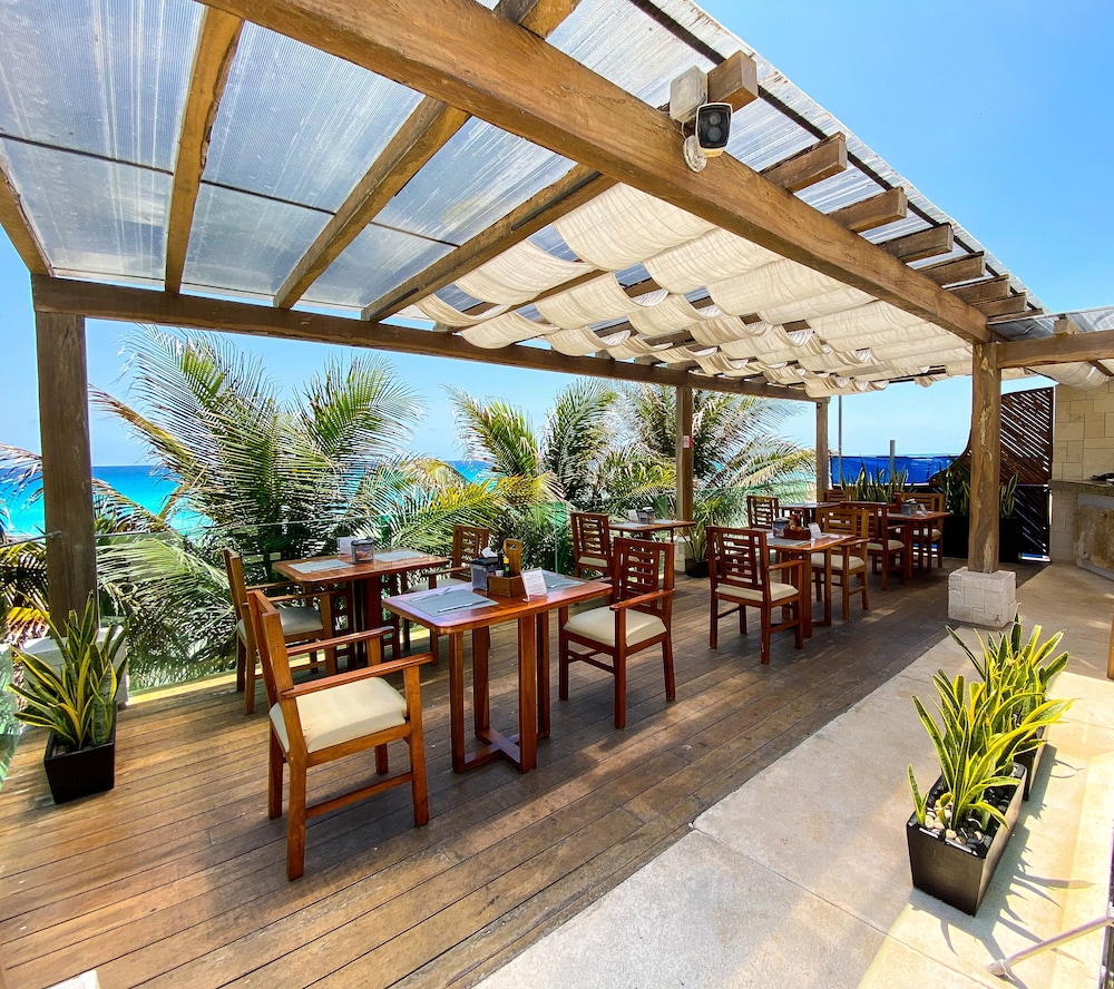 Flamingo Cancun All Inclusive 56/71